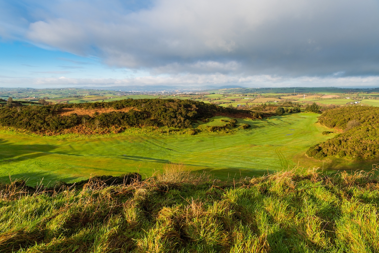 Combine Golf with GLAMPER Motorhome Travel in Ireland for Truly Unique Experiences